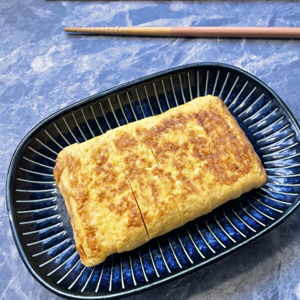Hot to make Tamagoyaki (The easiest way!)