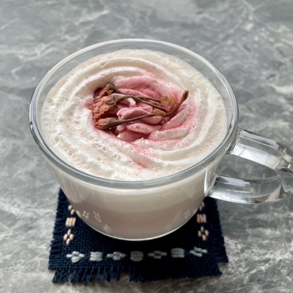 Sakura Milk (Sakura Latte with no coffee)