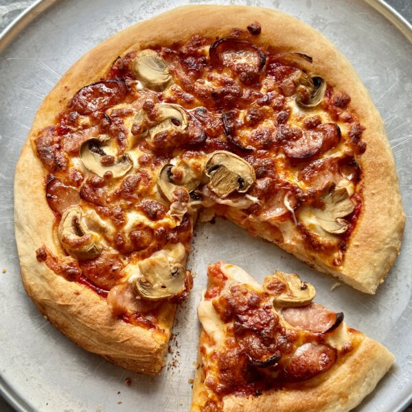 1-Hour Pizza Dough (3-Minute Kneading Only!)